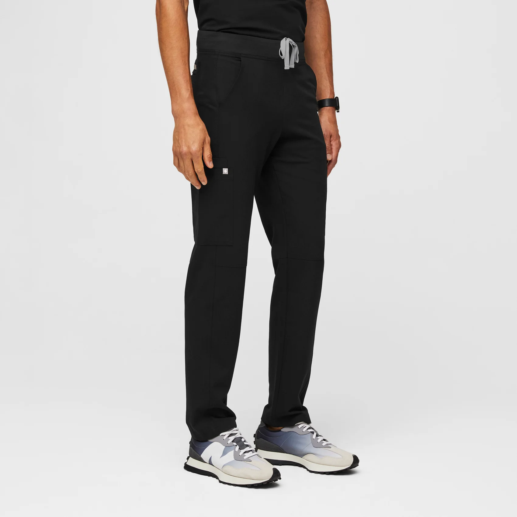 Men's Black Axim™ - Short Cargo Scrub Pants - Image 3