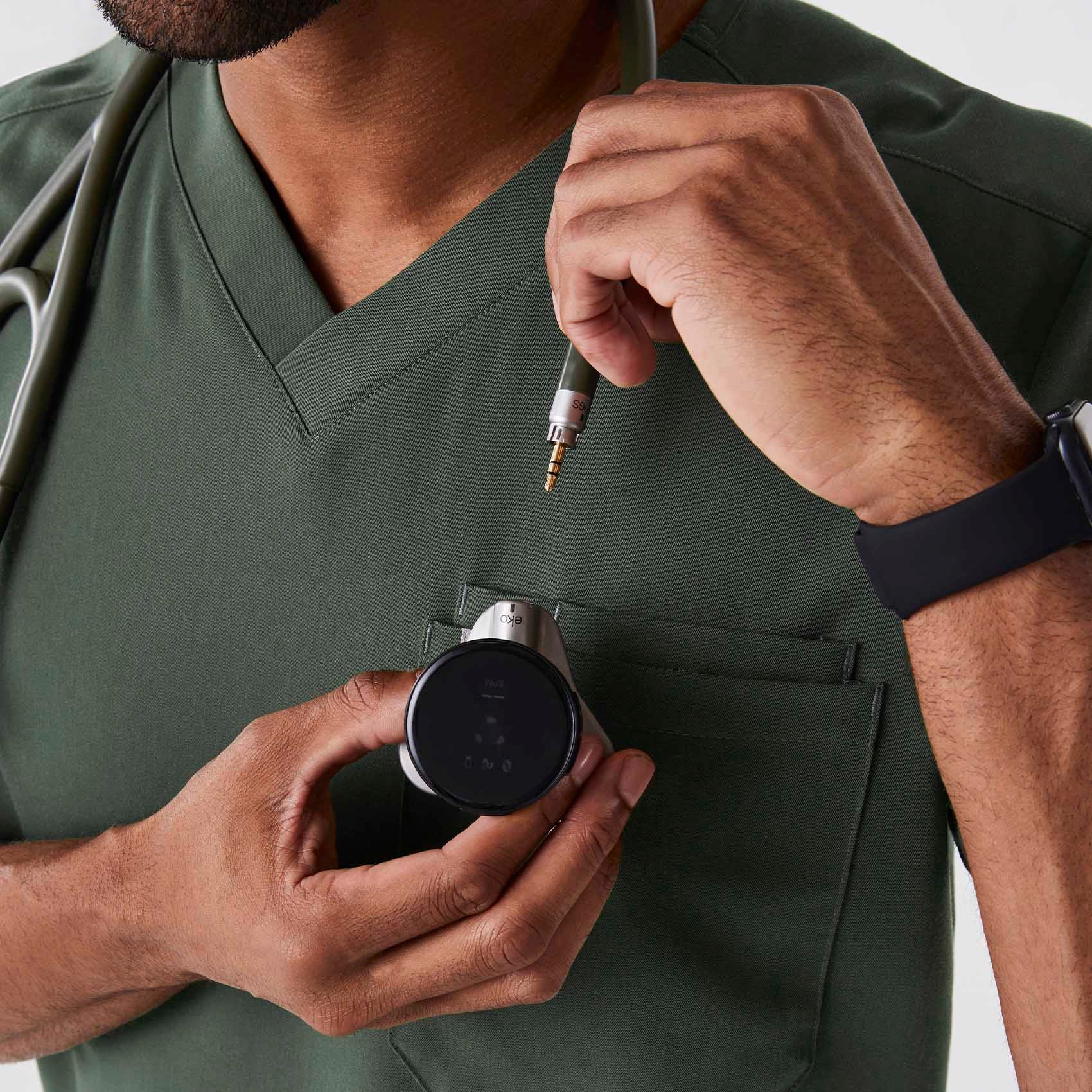 The Moss FIGS | Eko CORE 500 Digital Stethoscope™ Set - Image 11