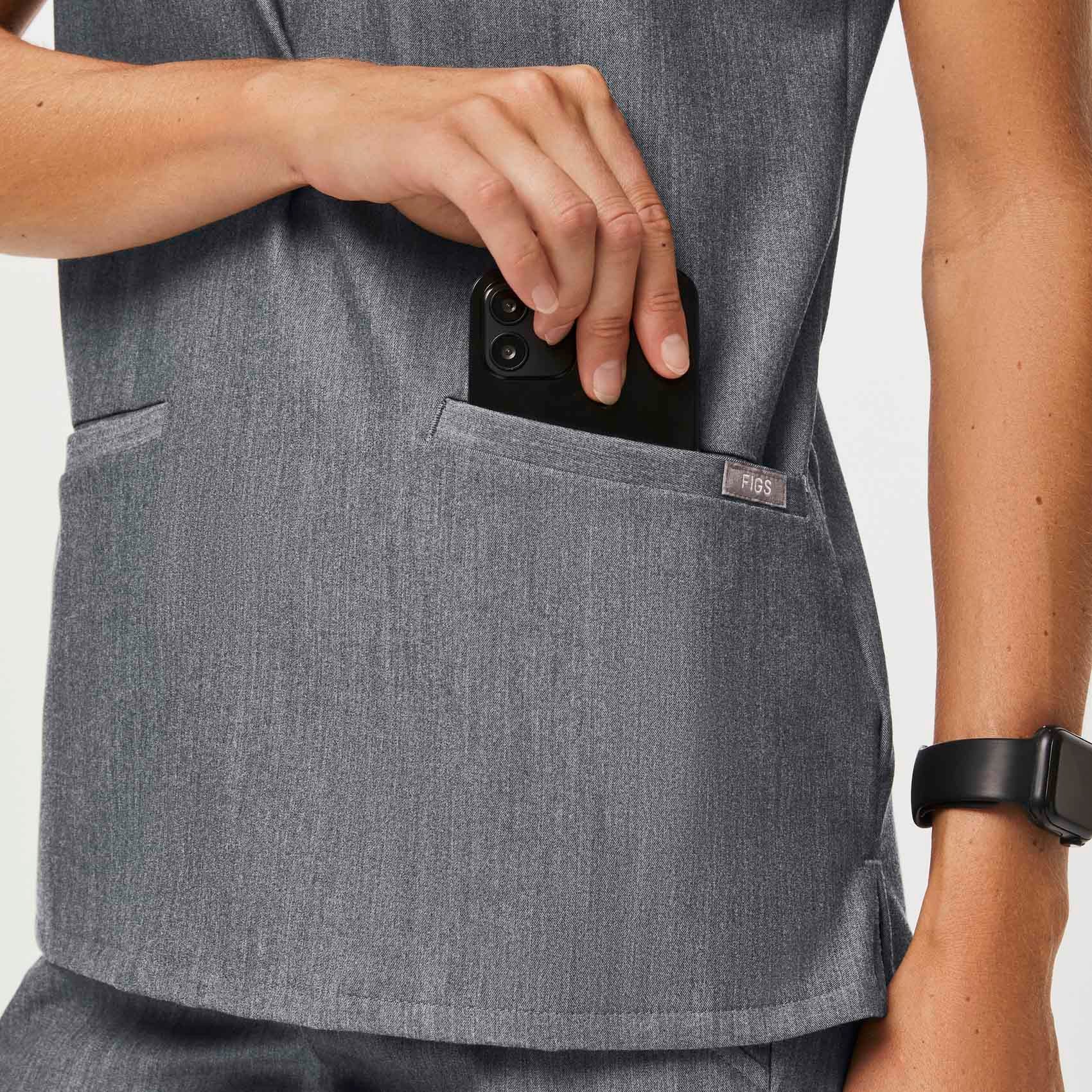 Women's Graphite Casma™ - Three-Pocket Scrub Top - Image 5