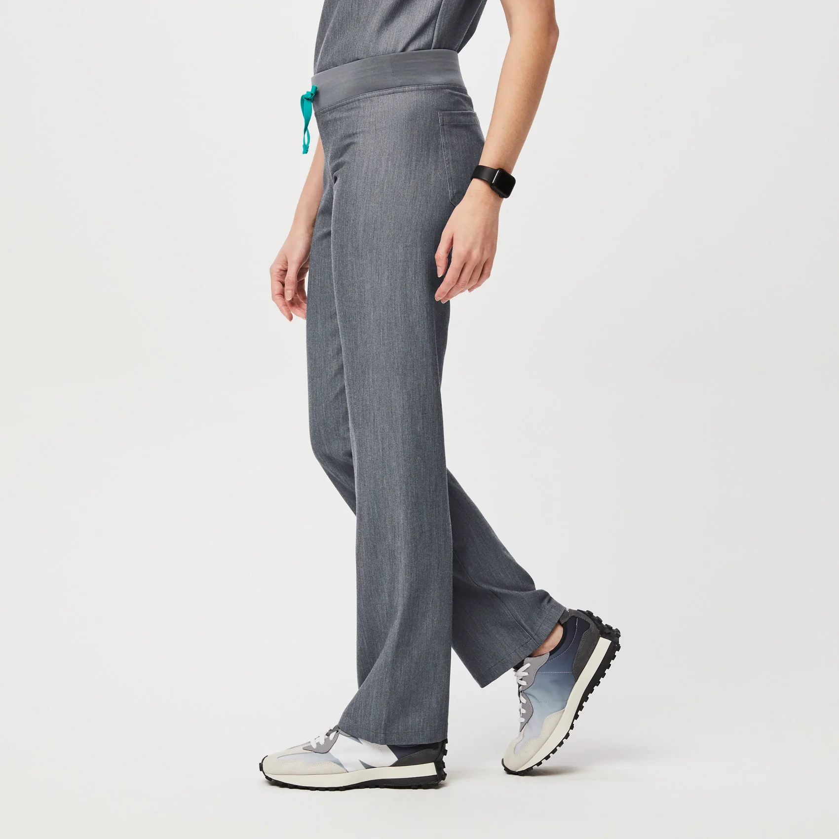Women's Graphite Livingston™ - Petite Basic Scrub Pants - Image 3