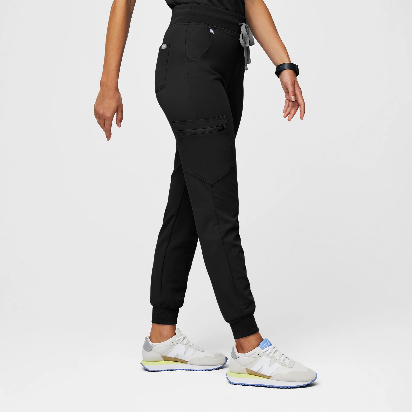 women's Black Zamora™ High Waisted - Petite Jogger Scrub Pants - Image 4